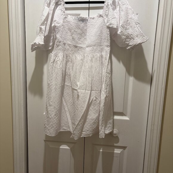 Hill House The Athena Nap Dress in Sheer White Swiss Dot - Picture 2 of 2